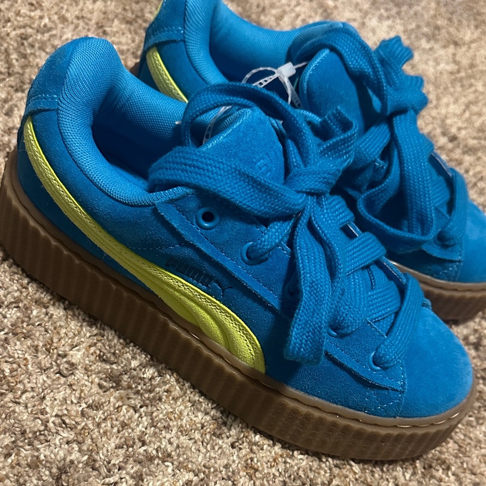 Puma Boys 5.5 or Women’s 7 Blue and‎ Yellow Puma Fenty Puffy Skate Sneakers